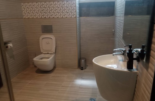 Ikeja Hotel | Ringruby Hotel, Eso Close