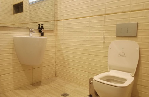 Ikeja Hotel | Ringruby Hotel, Eso Close