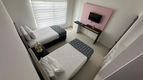Leticia Casa | Rio-ApartaHotel-Lagos