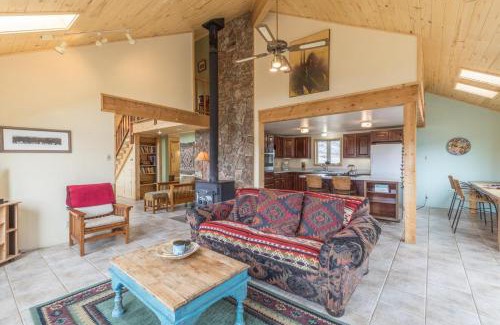 Creede Casa | Rio Grande Overlook