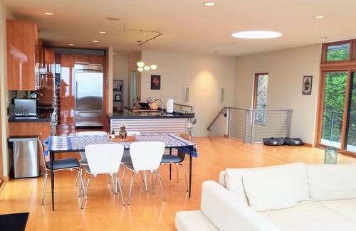 Albion Casa | Rio Luna - Where the Majestic Navarro River Meets the Rugged Pacific Ocean
