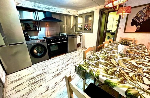 Santa Eulalia Bajera Cama Y Desayuno | Riojania La Posada - Habitación Familiar Estándar