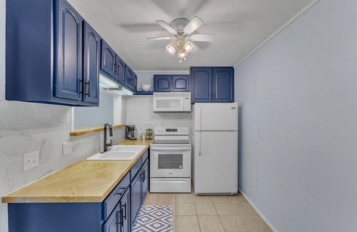 Newland Chalet De Esquí | Ripple Effects * Waterfront deck * Pillow Fort *