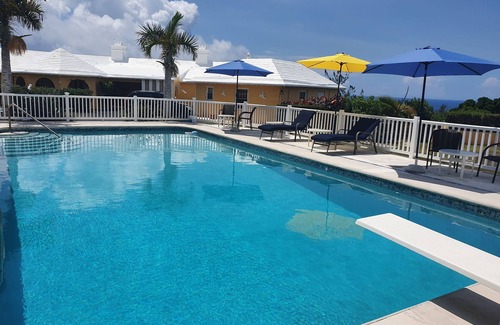 Southampton Apartamento | PISCINA DE AGUAS RIPPLE !!