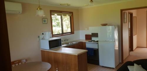 Foster Casa | Ripplebrook Country Cottage