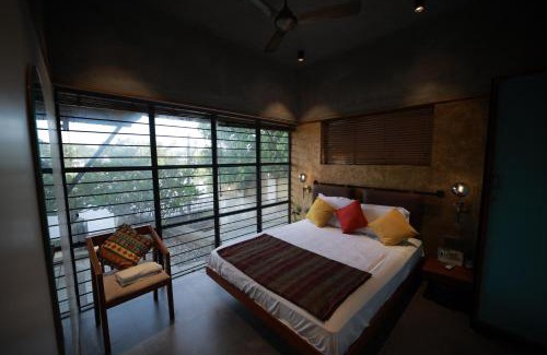Quilon Casa | Ripples Cove Retreat - Your dream Lakeside getaway