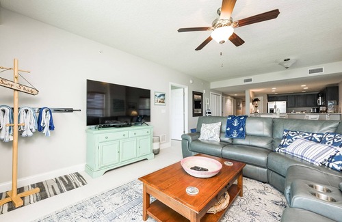 Ocean View Halifax Estates Casa | Riptide Retreat at The Aruba - Long Term Discounts!