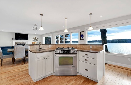 North Windham Casa | Rise & Shine - Breathtaking Sebago Lake view