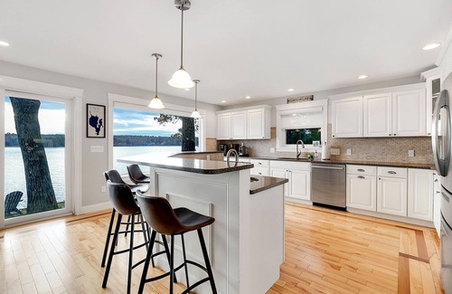 North Windham Casa | Rise & Shine - Breathtaking Sebago Lake view