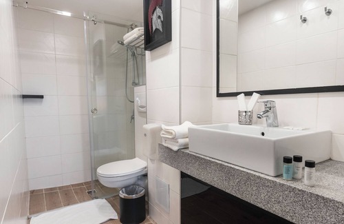 Larnaca Hotel | Rise Urban Art Hotel