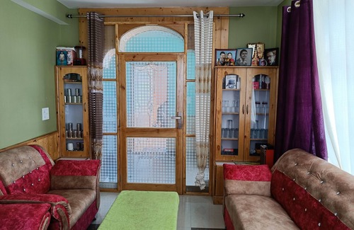 Keylong Casa | Rishi Home Stay your host in Eastern Pir Panjal ranges of Himalayas
