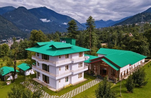 Naggar Complejo | RishiBhumi Wellness Retreat - Manali
