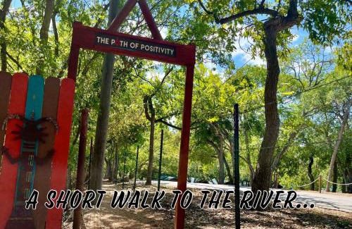 New Braunfels Casa | Rising Moon - Tipi 8