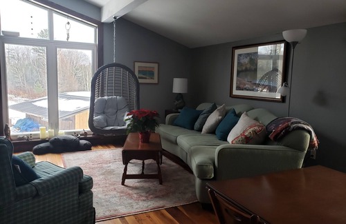Clarington Cama Y Desayuno | Rising Spirit Bed & Breakfast