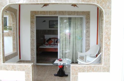 La Digue Casa | Rising Sun Guesthouse