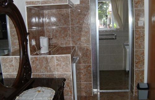 La Digue Casa | Rising Sun Guesthouse