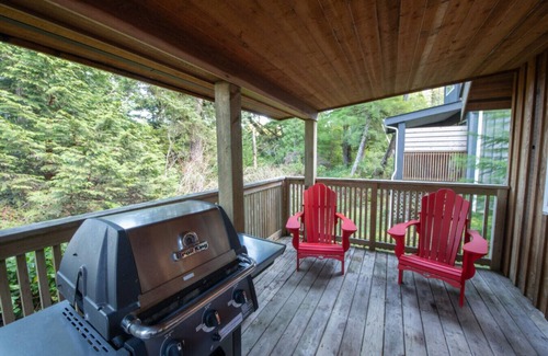 Ucluelet Cabina | Rising Tide Cabin near Little Beach
