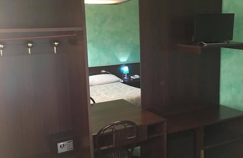 Busnago Hotel | RistHotel Pianura Inn