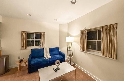 Rittenhouse Row Apartamento | Rittenhouse 1BD, Sleeps 4, Walk to Square & Shops