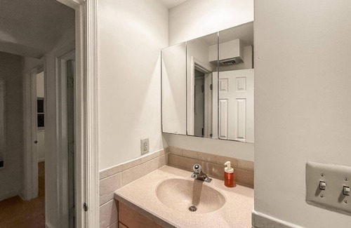 Rittenhouse Row Apartamento | Rittenhouse 1BD, Sleeps 4, Walk to Square & Shops