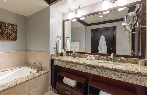 Truckee Villa | Ritz Carlton Luxury - Enjoy the Beauty of Lake Tahoe