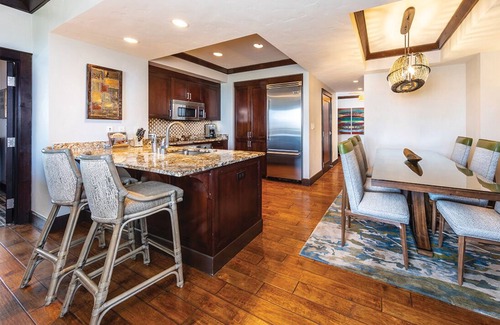 Truckee Villa | Ritz Carlton Luxury - Enjoy the Beauty of Lake Tahoe