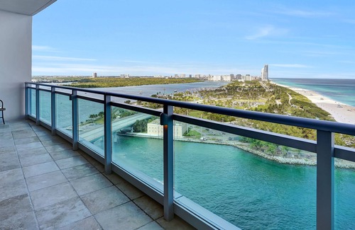 Bal Harbour Apartamento | Cama 2-KING SUITE FRENTE AL MAR Puerto Ritz Bal