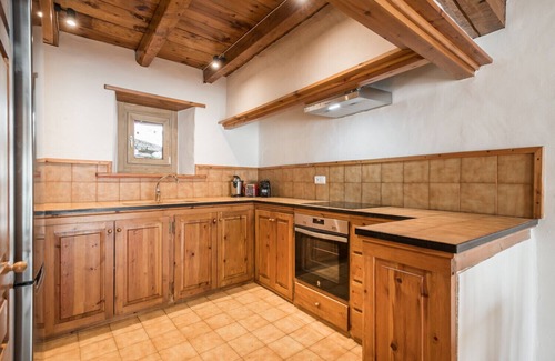 Baqueira Chalet De Esquí | Riu Nere by Totiaran