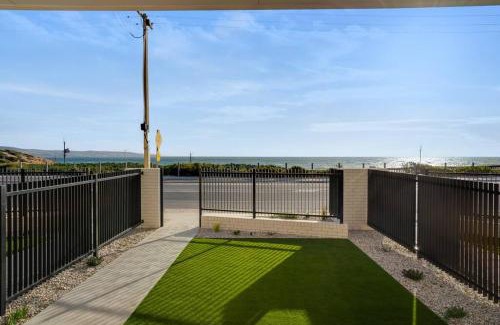 Aldinga Beach Casa | RIVA 202Espy - Brand new luxury beachfront - Sleeps 8
