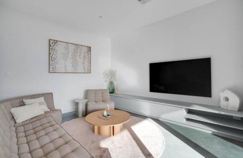 Aldinga Beach Casa | RIVA 202Espy - Brand new luxury beachfront - Sleeps 8