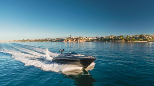 Marina del Rey Alquiler De Eote | Riva Virtus 65 Yacht - Lamborghini of the Ocean - 4HR Day Trip from Marina Del Ray