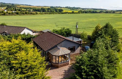 Rattray Casa | Rivendell - Cosy Countryside Retreat