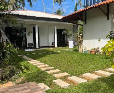 Hettimulla Cama Y Desayuno | River Breeze Villa Bentota