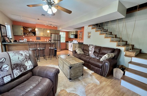 Hartford Cabina | River Cabin