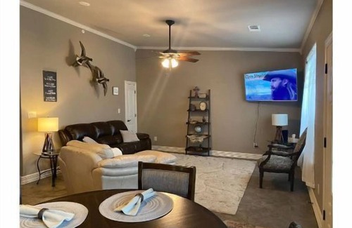 Alma Casa | River Chase Restful View