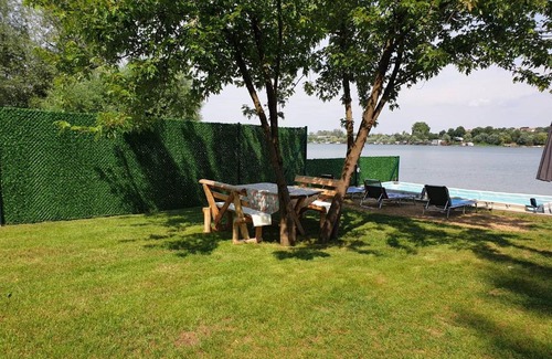 Belgrade Casa | River Cottage in Belgrade