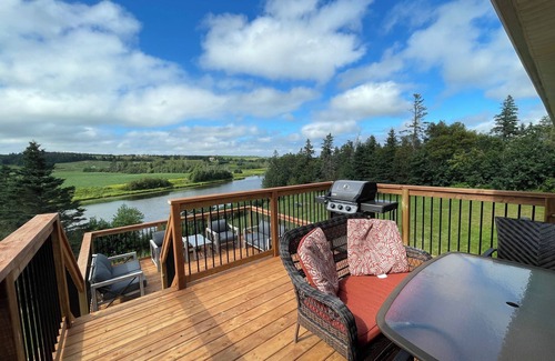 New Glasgow Casa | River Front Executive Home Close to Amazing Beaches, Restaurants, & Golf Courses