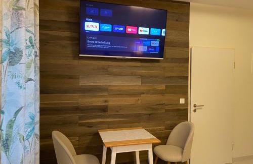 Hainburg Apartamento | RIVER FRONT NEAR FRANKFURT-AIR CONDITIONER-Private PARKING