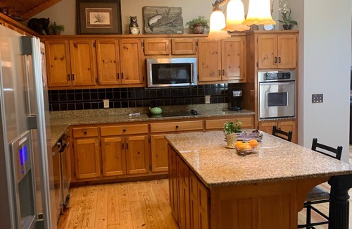 Ellijay Casa | RIVER FRONT Retreat perfect for families, couples, getaways.