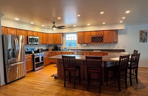 Colonial Beach Casa | River Gem: Your Colonial Beach Retreat by the Potomac