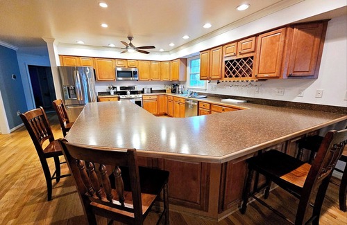 Colonial Beach Casa | River Gem: Your Colonial Beach Retreat by the Potomac