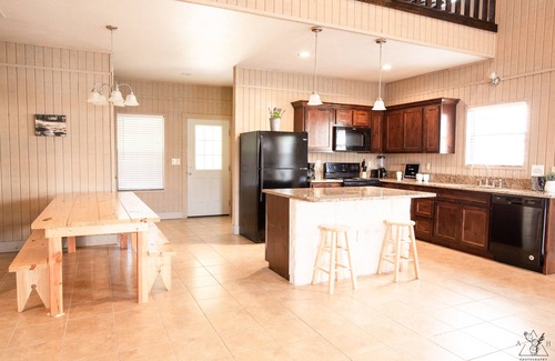 Concan Casa | River Grove Rentals Casa # 10