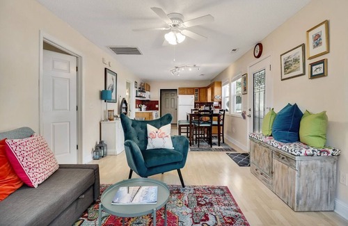 Southport Casa | River Hideaway Retreat