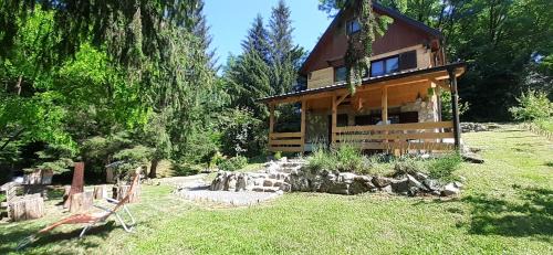 Netretic Casa | River house "Green butterfly"