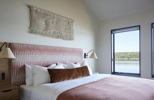 Malden Casa | River House South / Waterfront