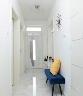 Sarvar Apartamento | River&Lake Luxury I. Apartman
