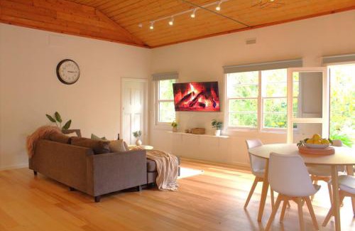 Badger Creek Casa | River Lea Cottage