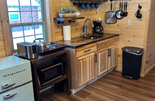 Town of Hope Cabina | River Life Cabin Rentals: B