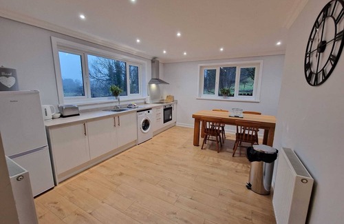 Newton Stewart Cabina | River Lodge on Machermore Castle Estate