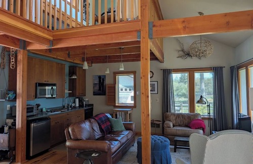 Skamokawa Casa | River Loft Cabin on Columbia, River Loft Cabin